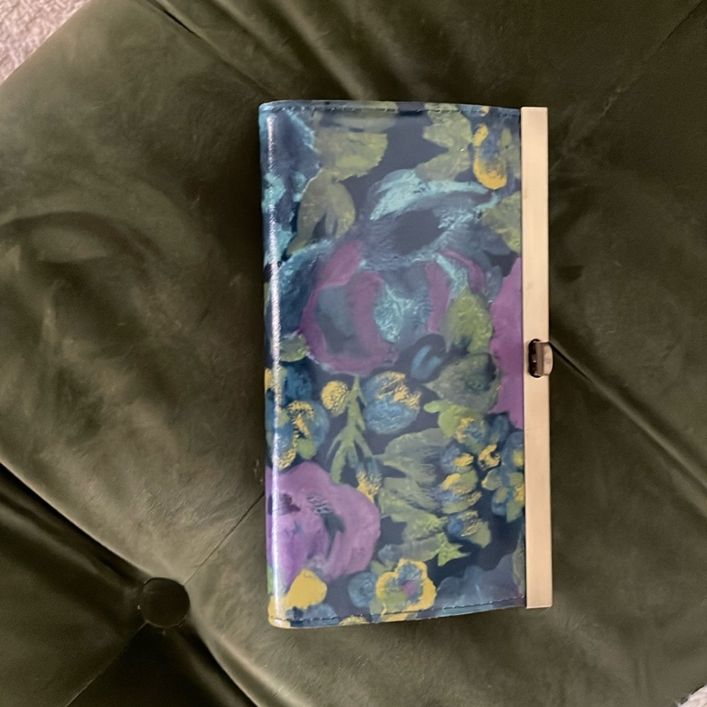 Patricia Nash leather wallet